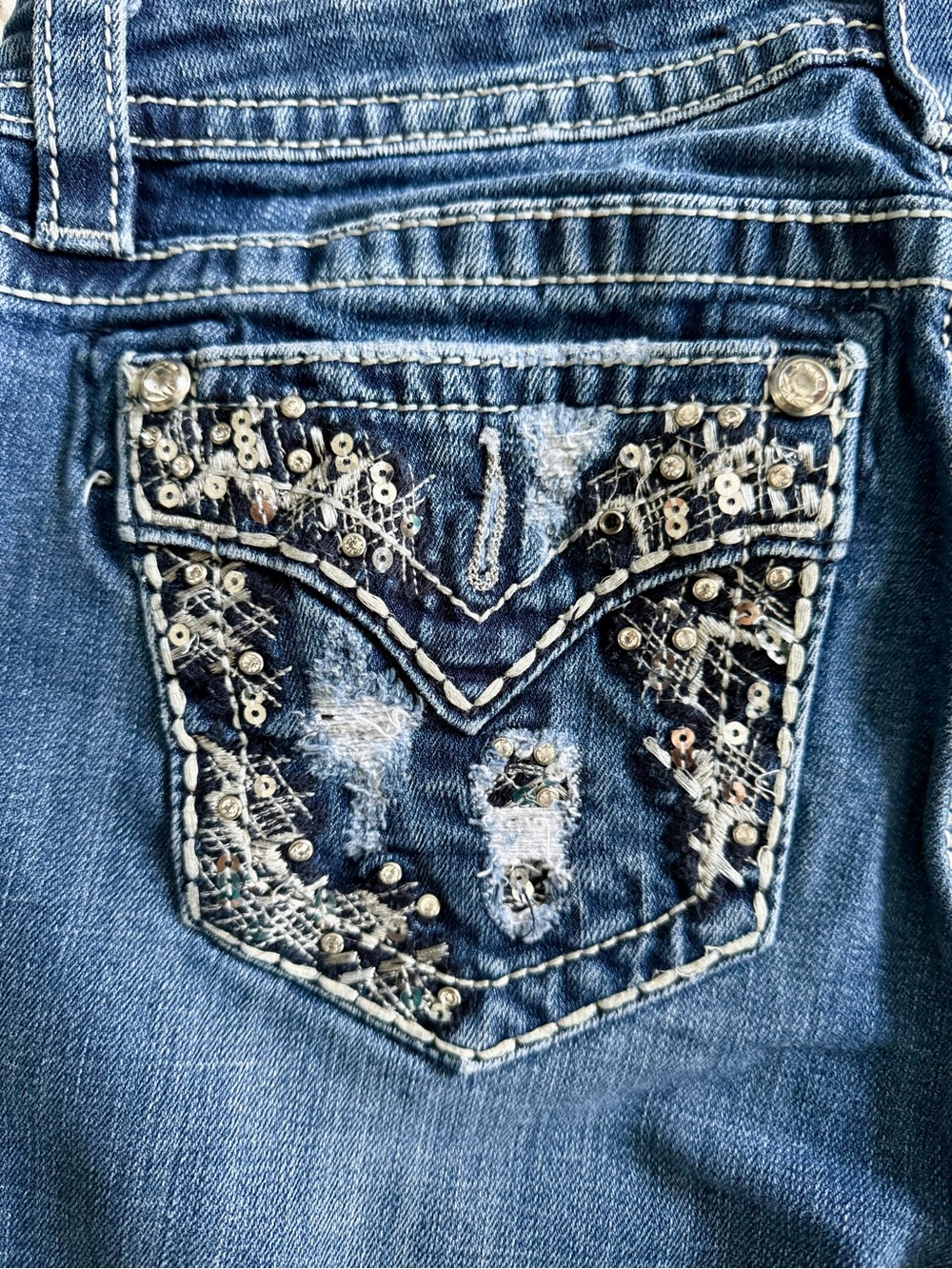 Miss Me Mid-Rise Boot Cut Jeans - Picture 5 of 6